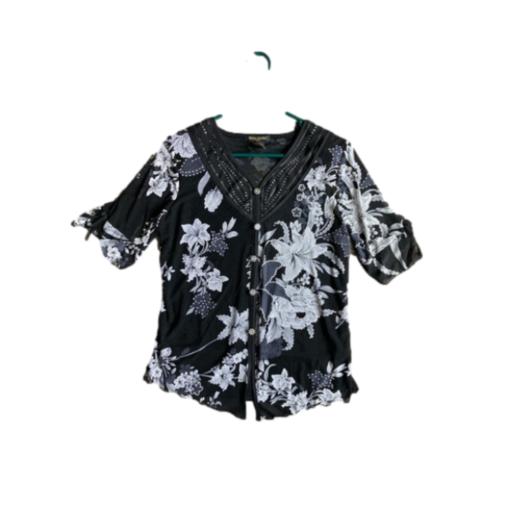 Vintage Design Works Petite Large Floral Blouse